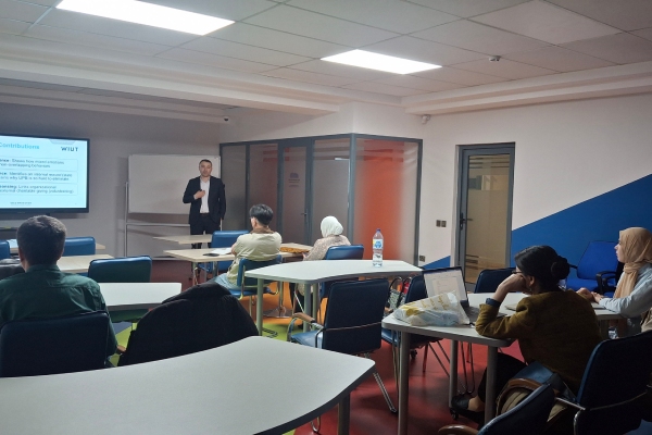 Graduate Café featuring Sherzodbek Dadaboev